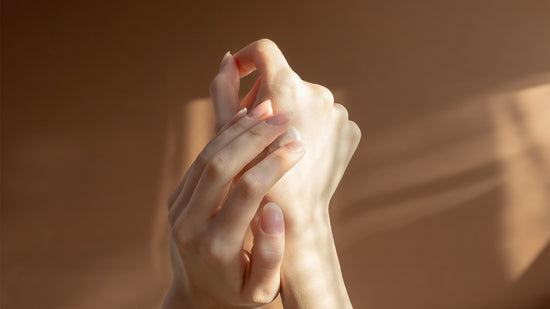 HOW TO CREATE A MINDFUL HAND CARE RITUAL