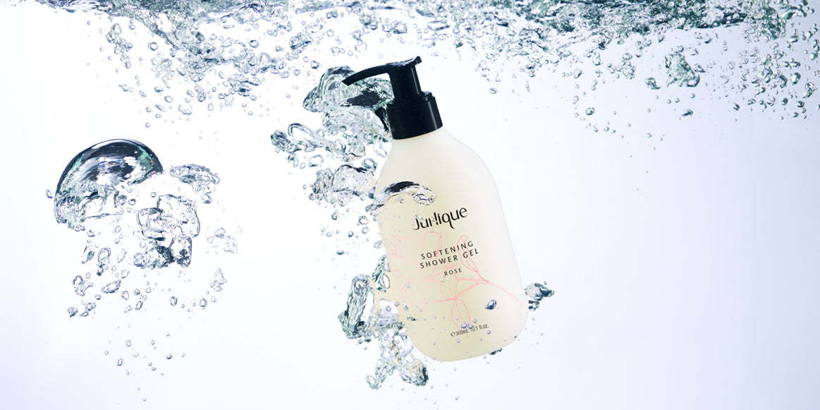 CLEANSE, REPLENISH AND INVIGORATE WITH OUR INDULGENT SHOWER GELS